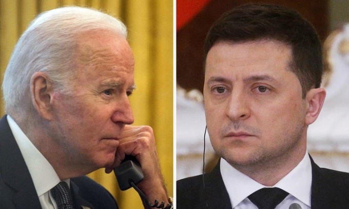 Tổng thống Biden điện đàm với Tổng thống Ukraine